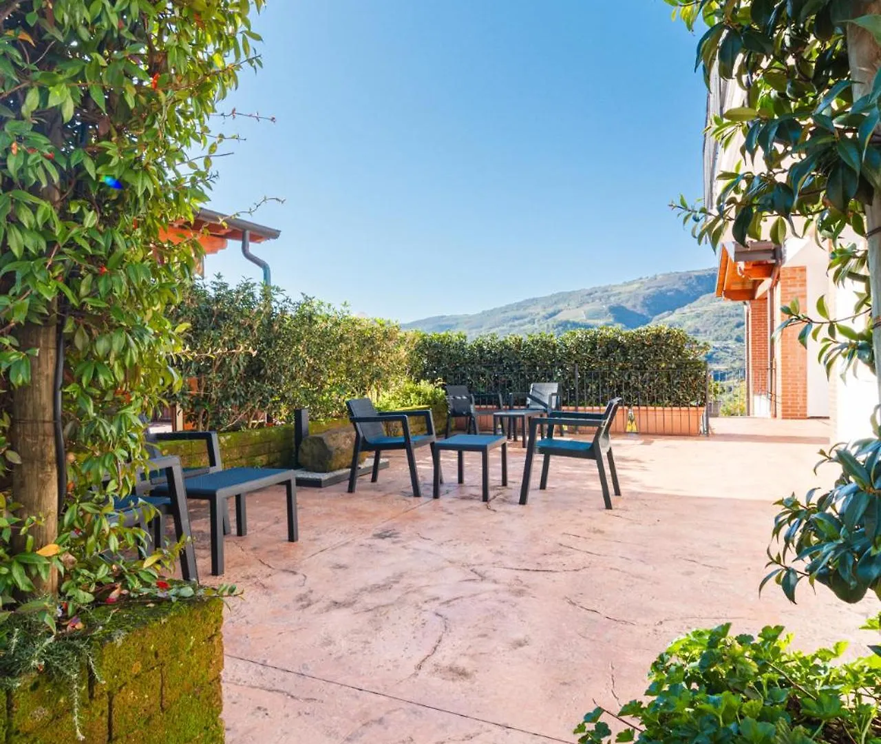 Alloggio per agriturismo Villa La Pietra Nera San Giovanni Ilarione